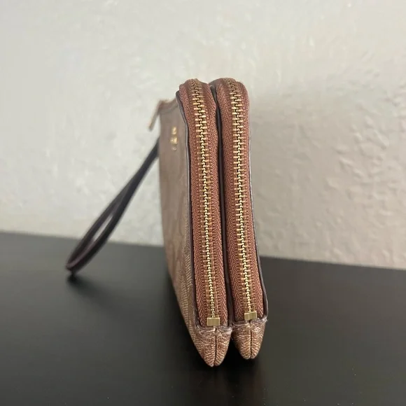 Coach Signature Canvas Double Zip Wallet Wristlet - Picture 5 of 11